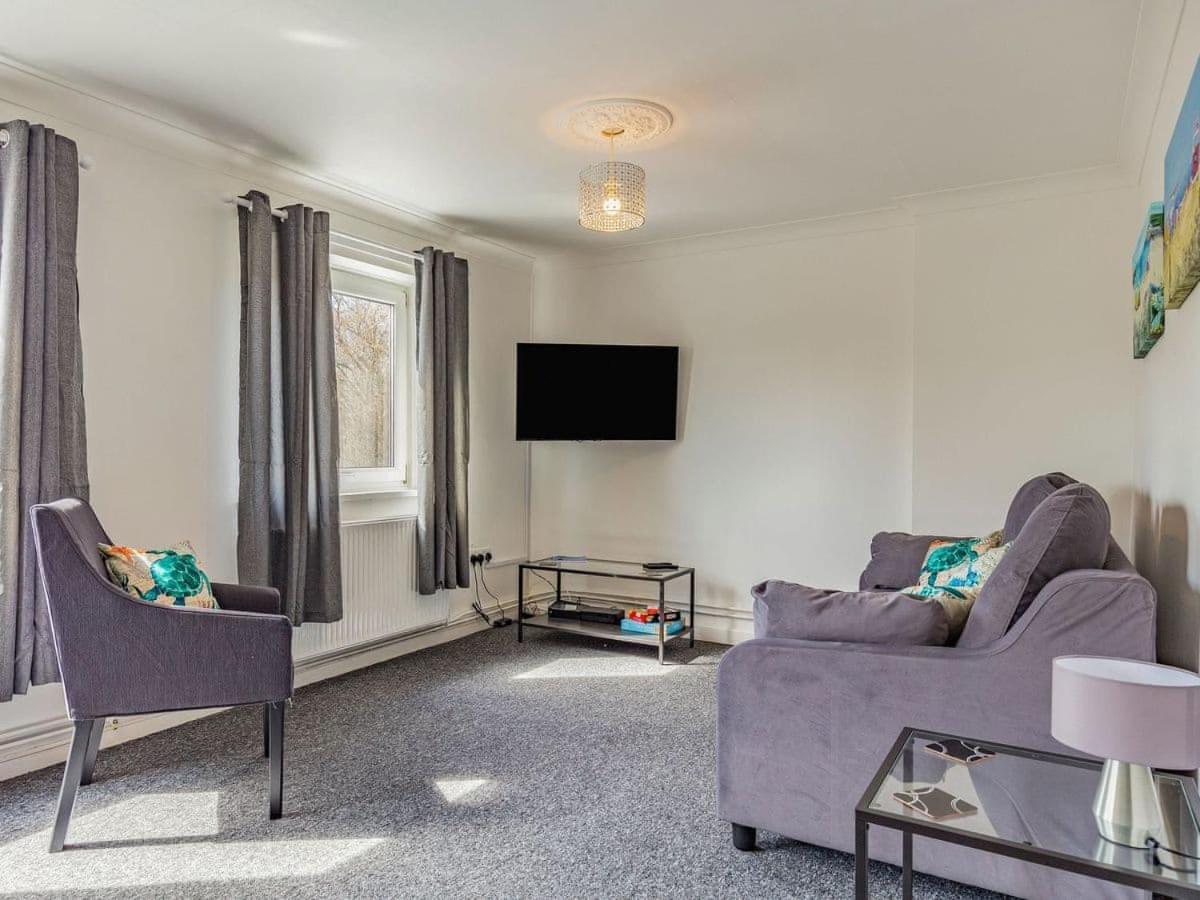 Lovely Magnolia Apartment- 1king And 4 Single Apartment Torquay